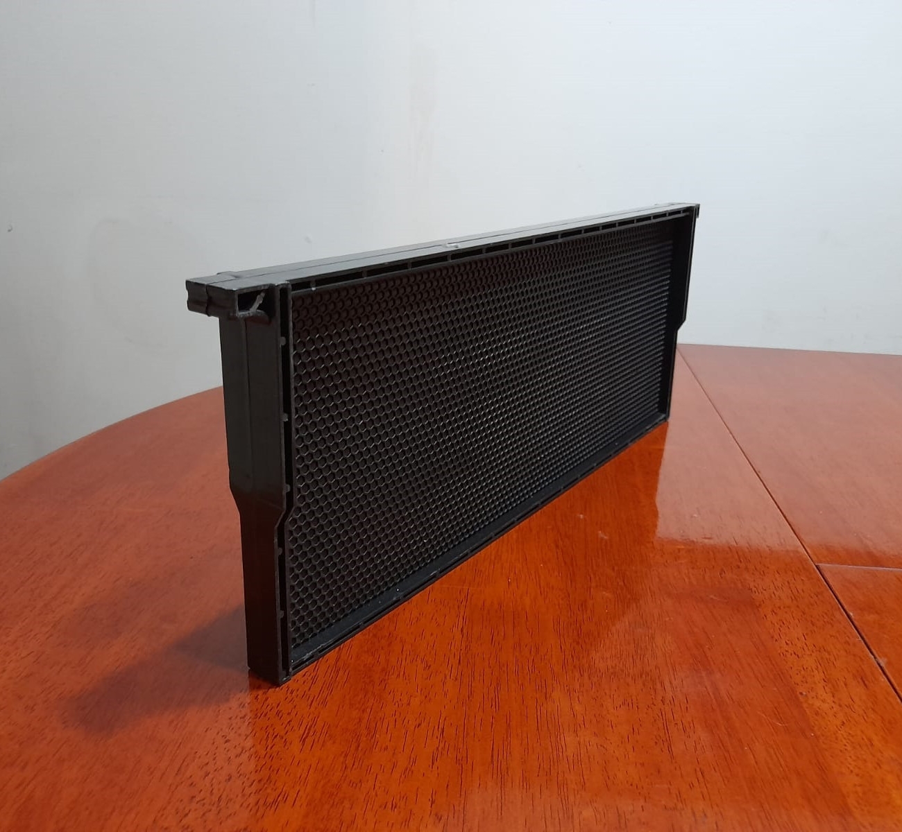 MARCOS PLASTICOS NEGROS ALZA 3/4