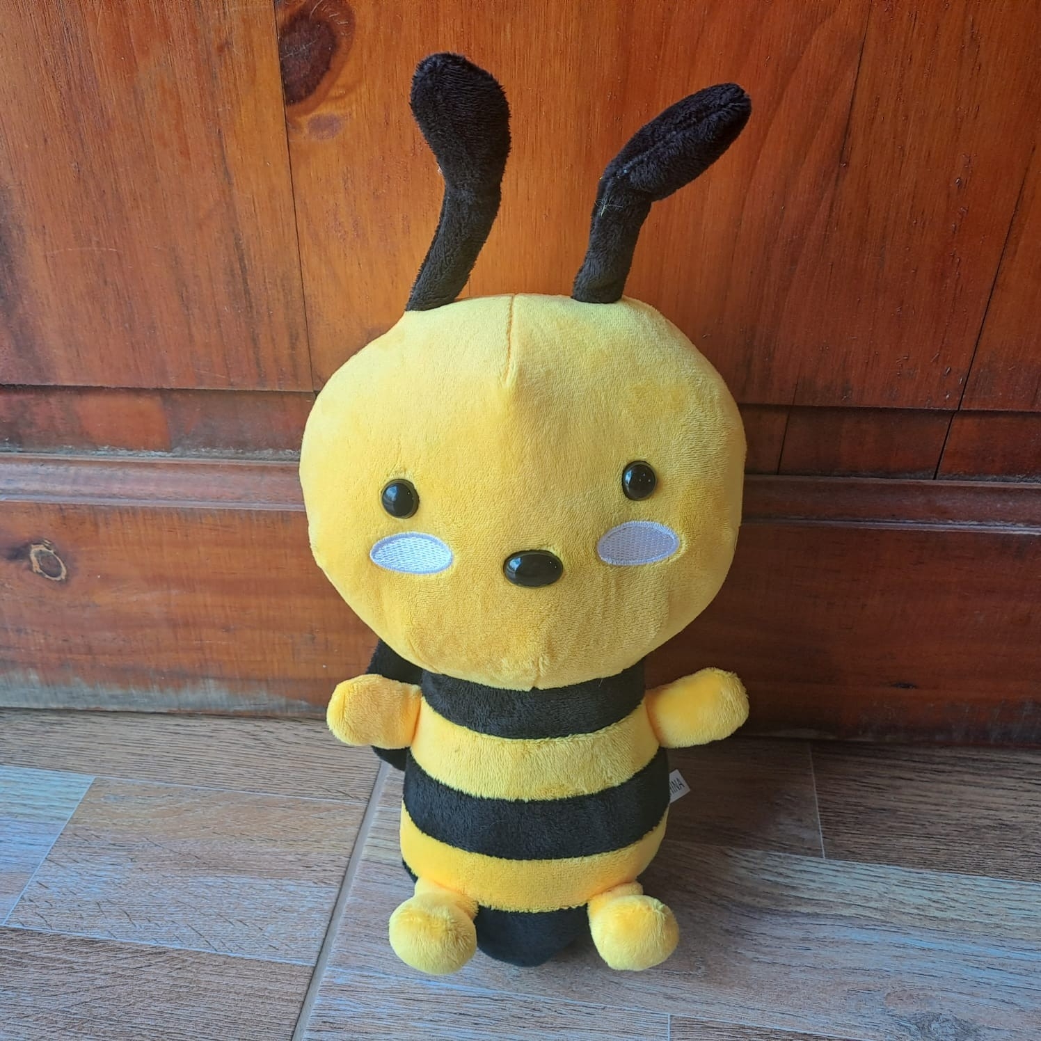 PELUCHE DE ABEJA 25 CM